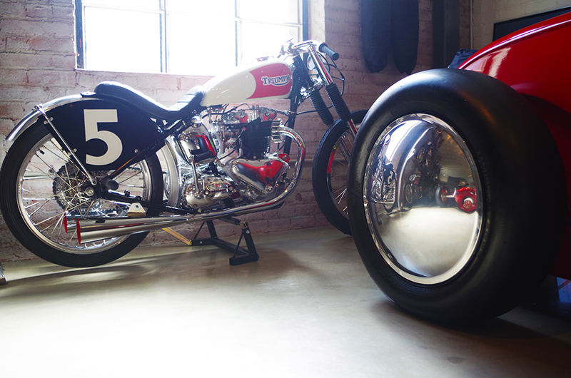 Illustration for article titled This Is Hands Down The Coolest Garage In Beverly Hills